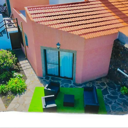 La Casa De Tenesedra * 莫卡诺尔