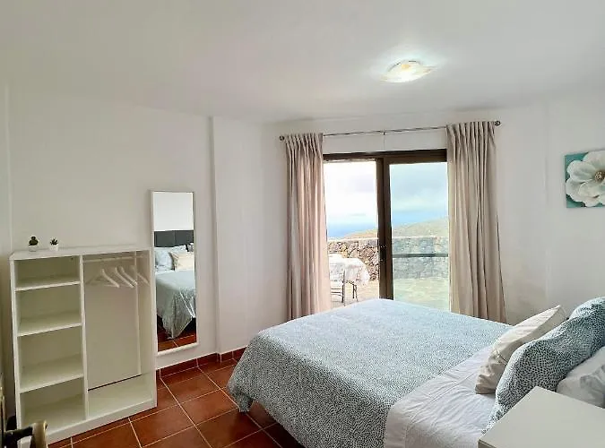 La Casa De Tenesedra * 莫卡诺尔