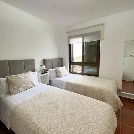 La Casa De Tenesedra *